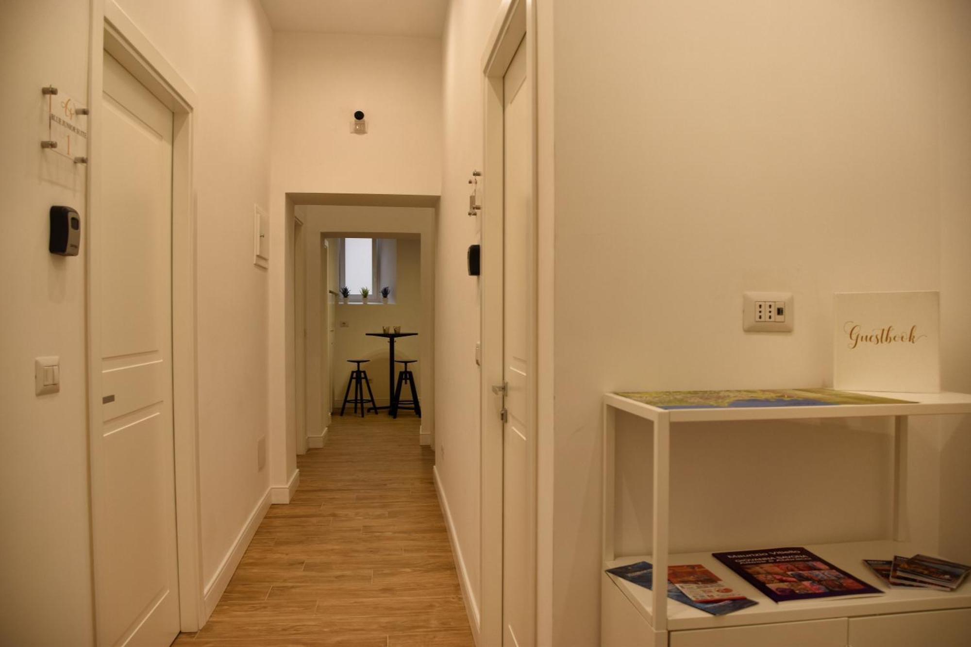 Centro Storico Rooms 那不勒斯 外观 照片